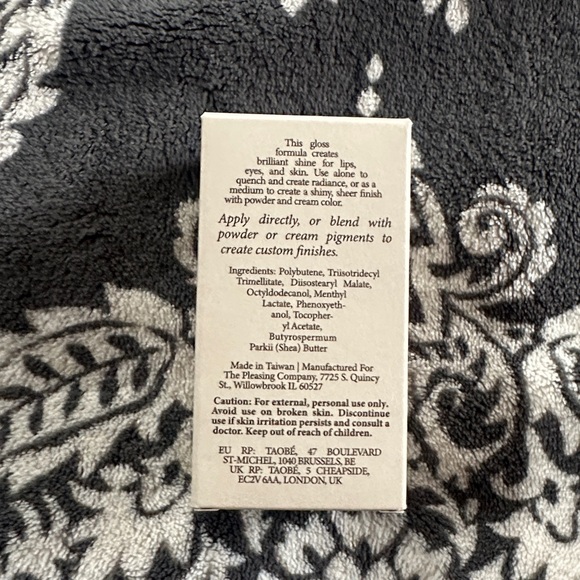 👄 🆕 PLEASING X MACRO RIBEIRO Gloss Medium LIP SHINE NIB - Picture 7 of 8